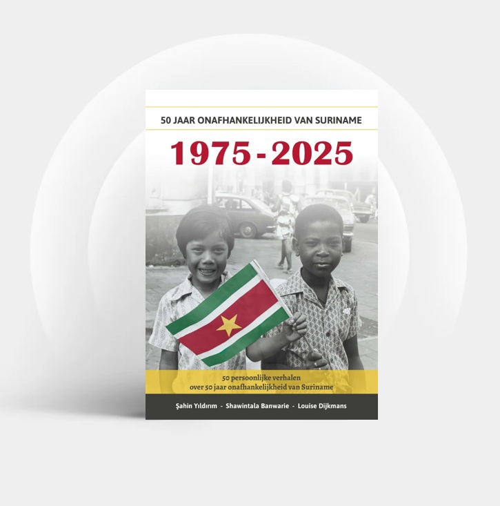 Boek 50 jaar onafhankelijkheid van Suriname